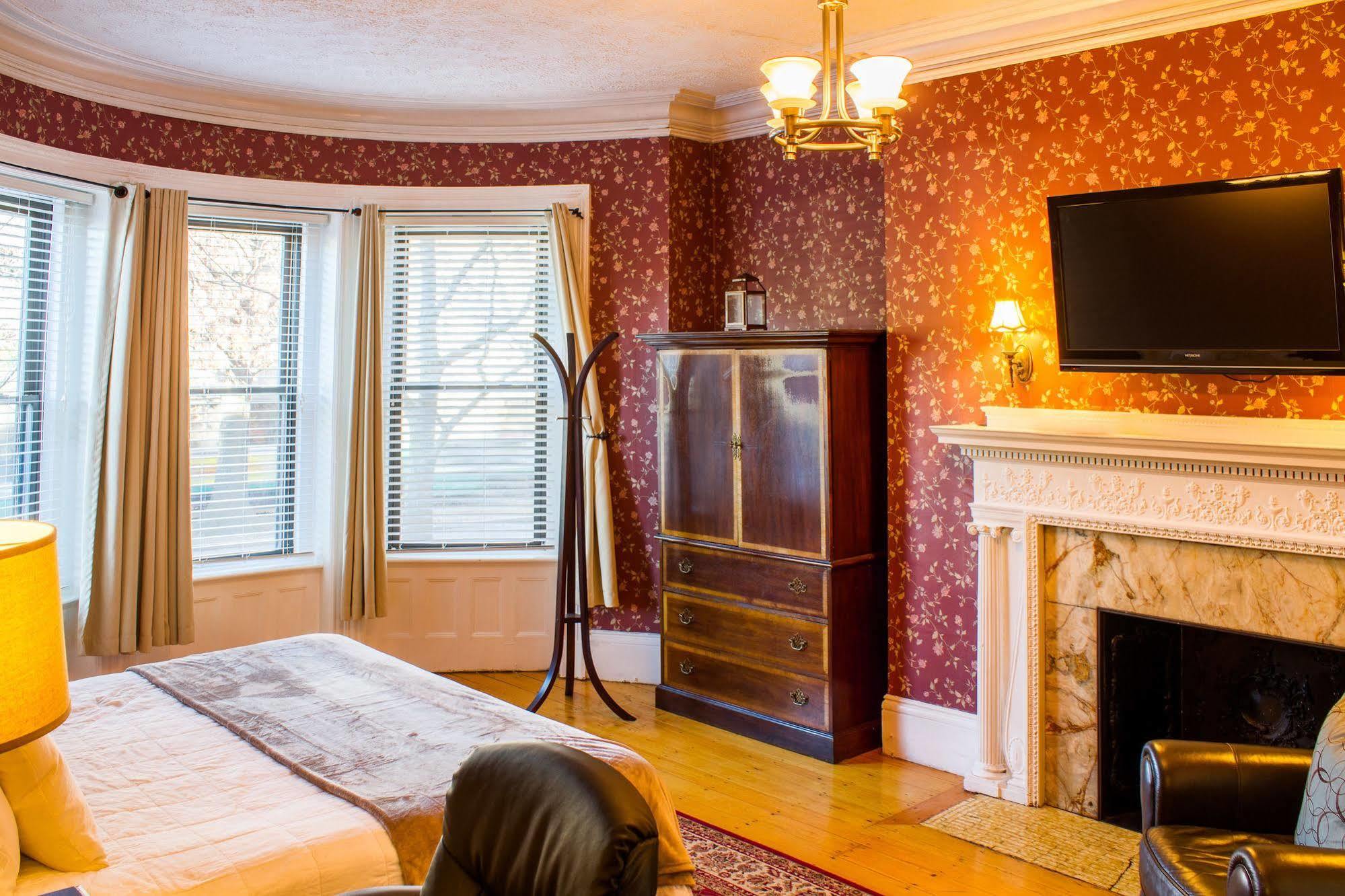 Beacon Inn 1087 Brookline Luaran gambar