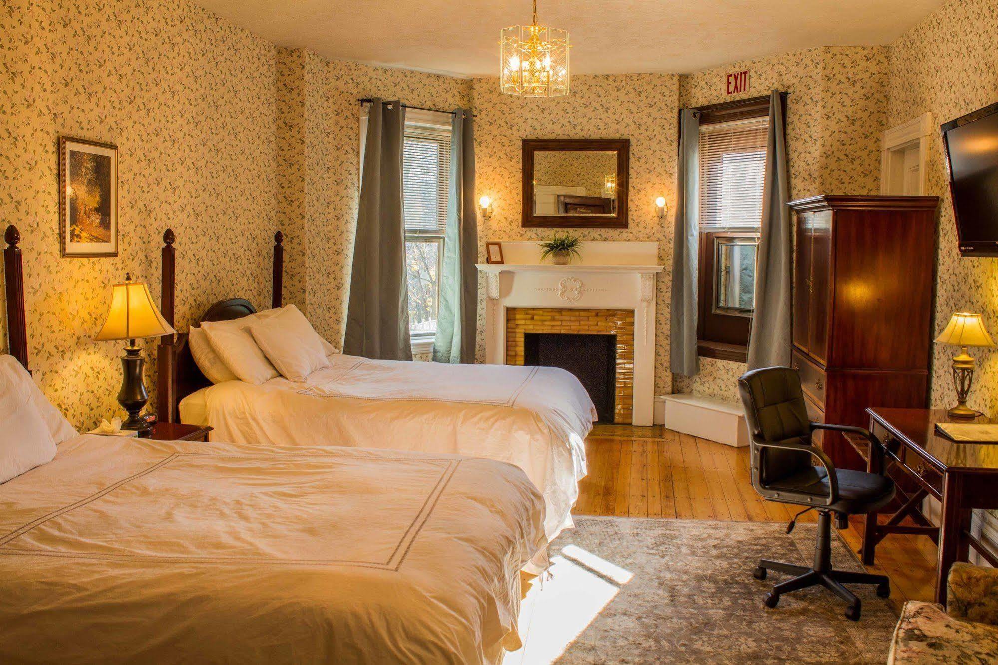Beacon Inn 1087 Brookline Luaran gambar