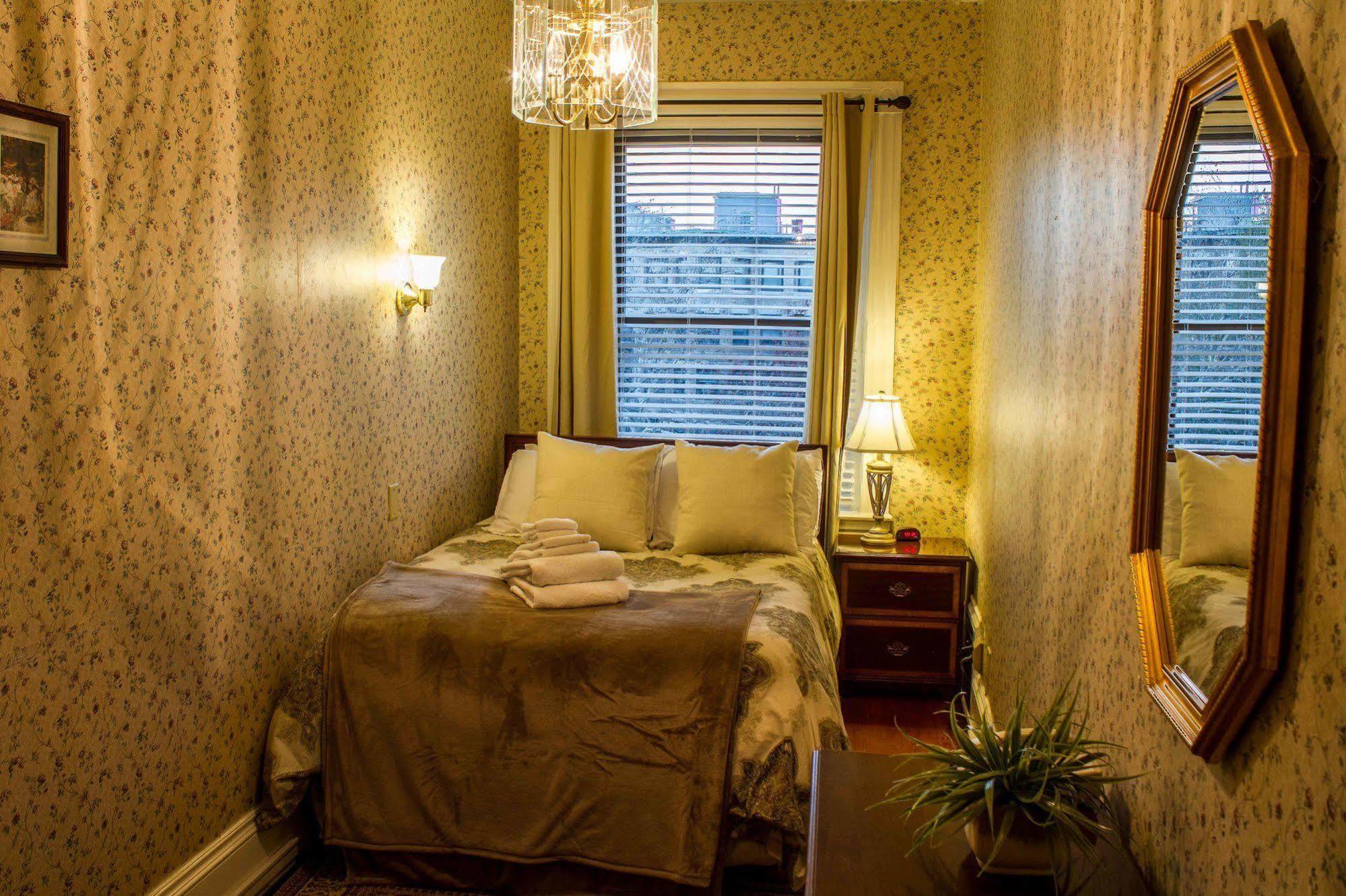 Beacon Inn 1087 Brookline Luaran gambar